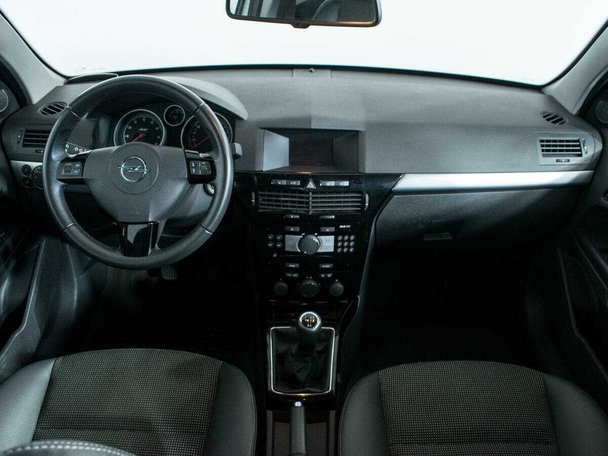 Купить Opel Astra, 2014, 117 992 км.. Фото: #11