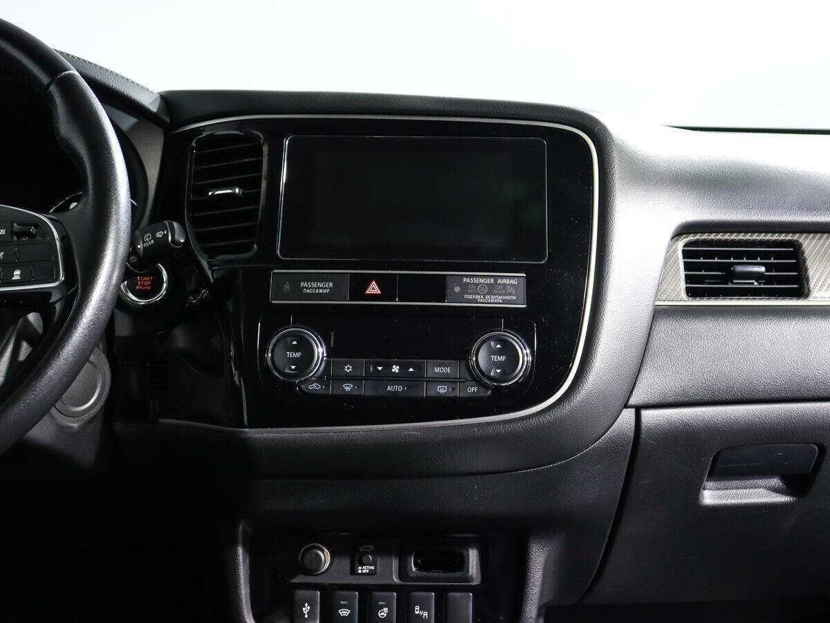 Купить Mitsubishi Outlander, 2020, 159 325 км.. Фото: #12