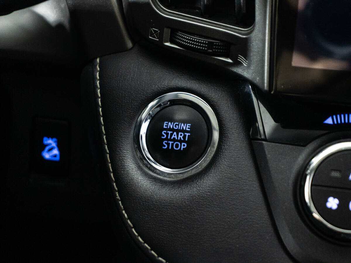 Купить Toyota RAV4, 2016, 74 620 км.. Фото: #16