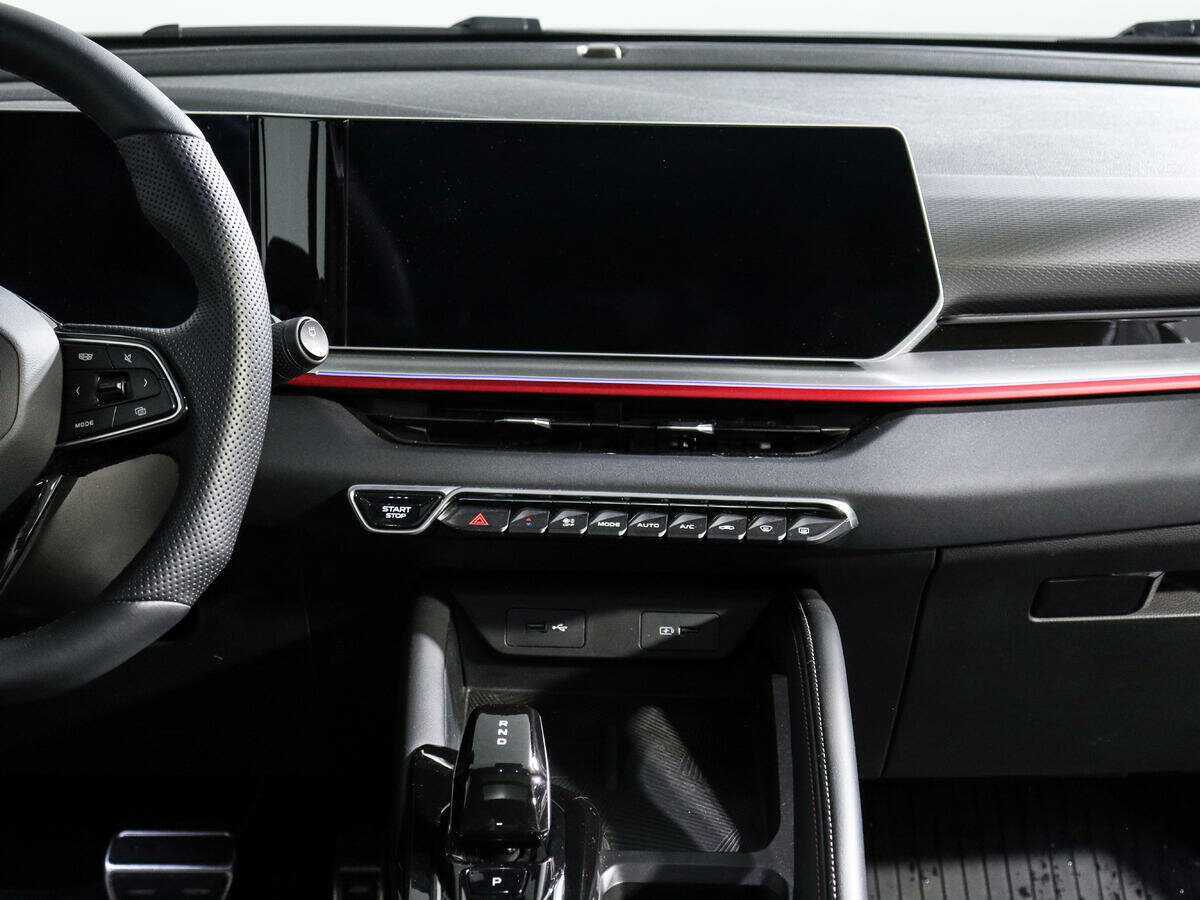 Купить Geely Coolray, 2023, 16 393 км.. Фото: #12