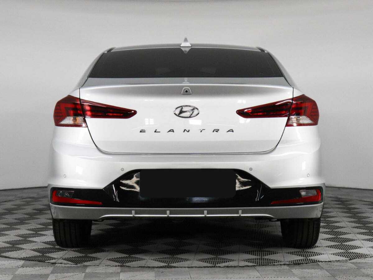 Купить Hyundai Elantra, 2019, 59 242 км.. Фото: #5