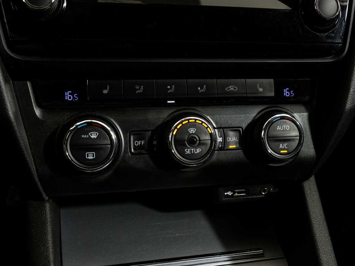 Купить Шкода Октавия, 2015, 226 050 км.. Фото: #12