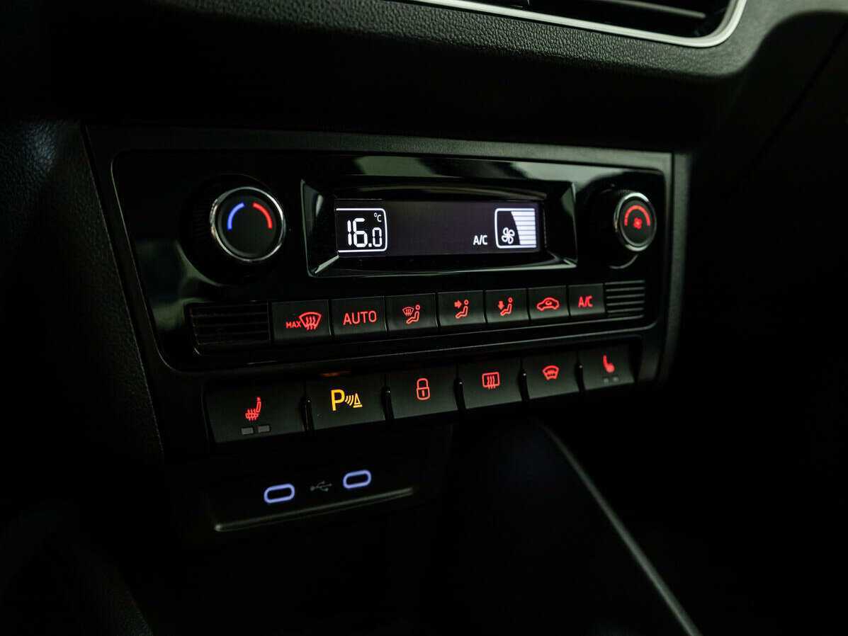 Купить Volkswagen Polo, 2020, 83 241 км.. Фото: #13