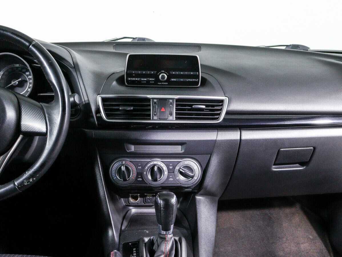 Купить Mazda 3, 2014, 131 627 км.. Фото: #10