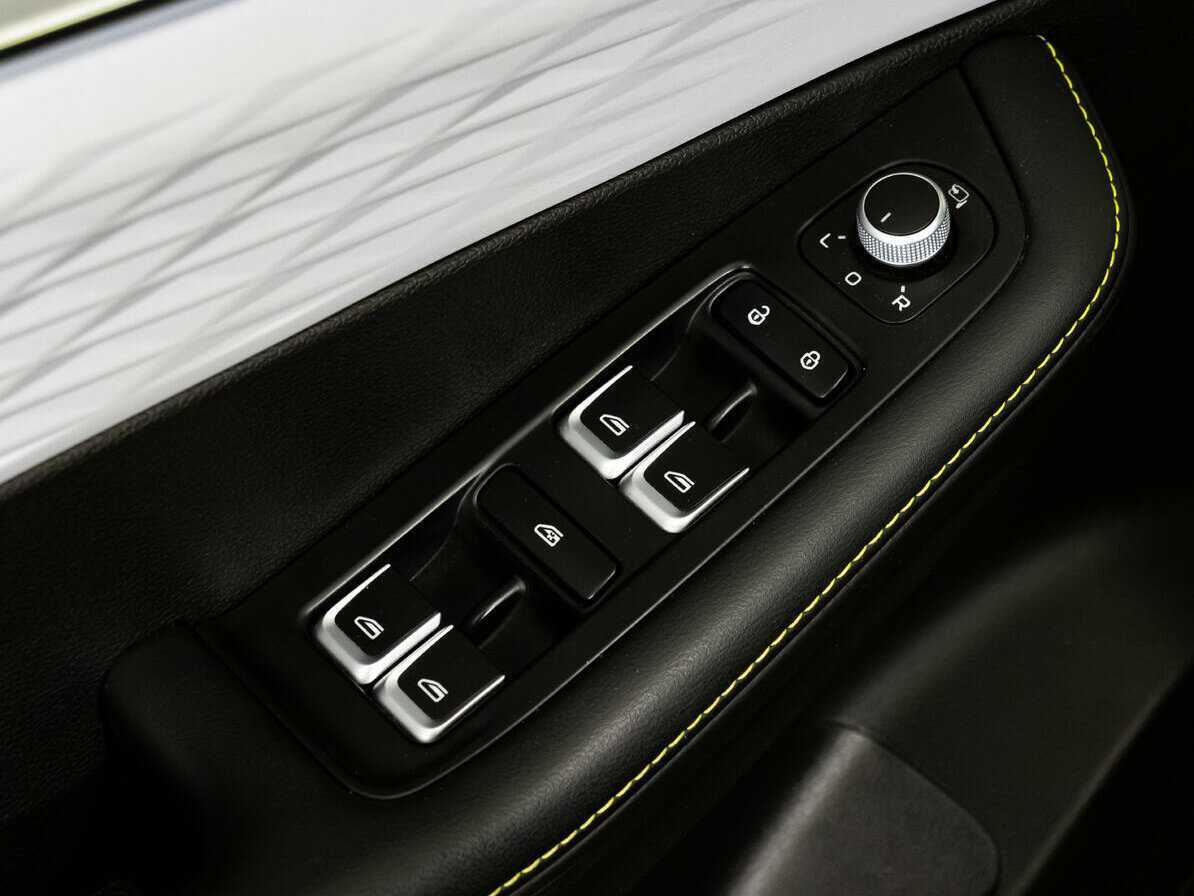 Купить Geely Coolray, 2023, 23 219 км.. Фото: #17