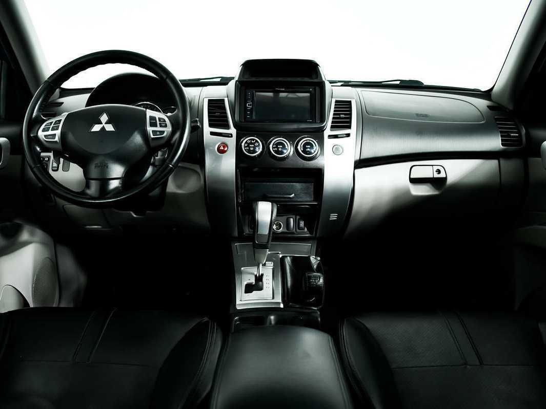 Купить Mitsubishi Pajero Sport, 2014, 202 604 км.. Фото: #10