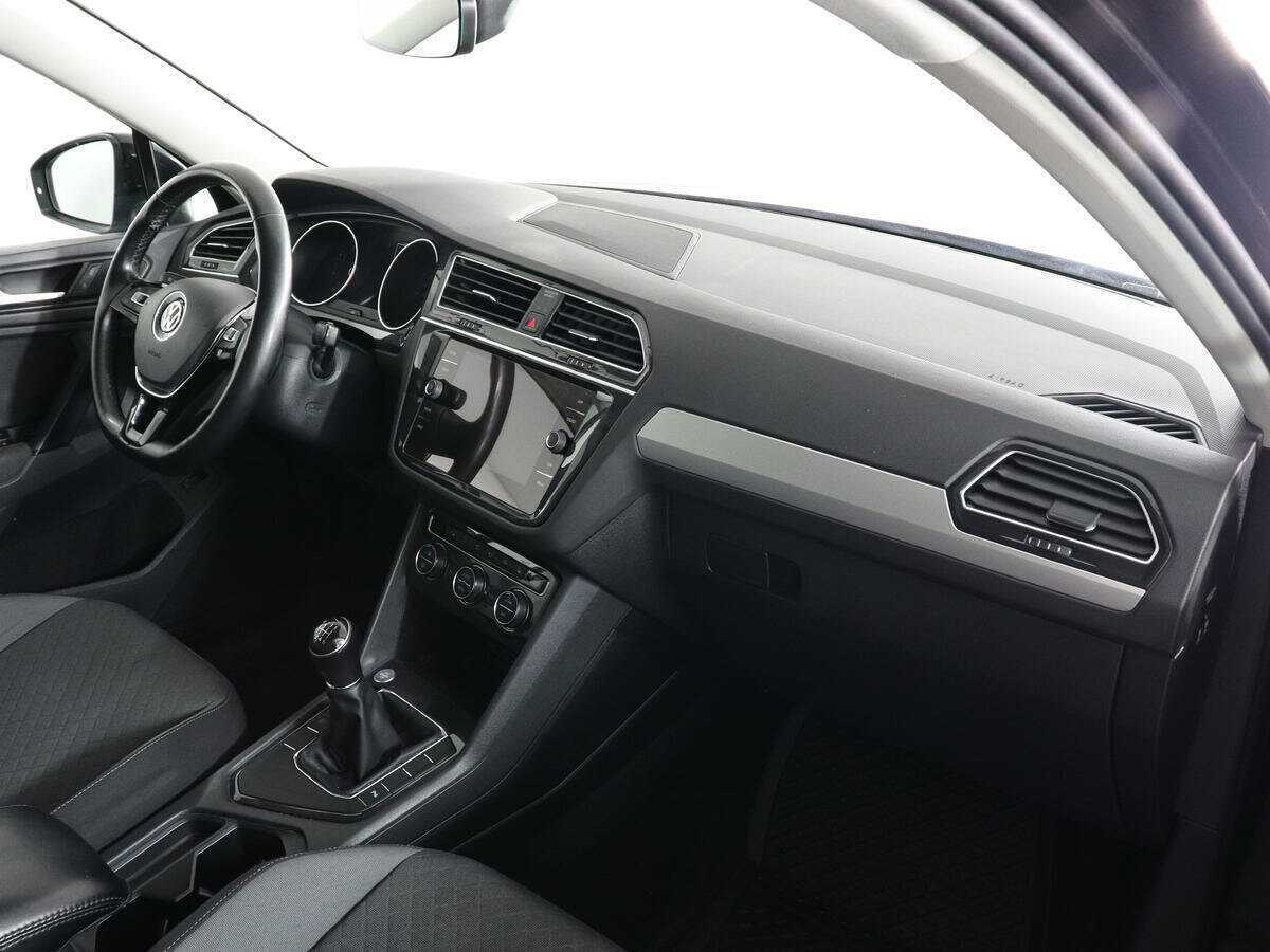 Купить Volkswagen Tiguan, 2019, 172 740 км.. Фото: #9