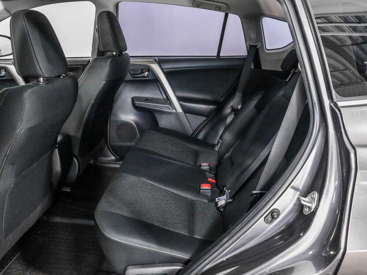 Купить Toyota RAV4, 2013, 179 951 км.. Фото: #9