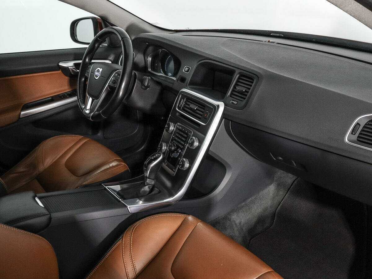 Купить Volvo S60, 2014, 121 289 км.. Фото: #10