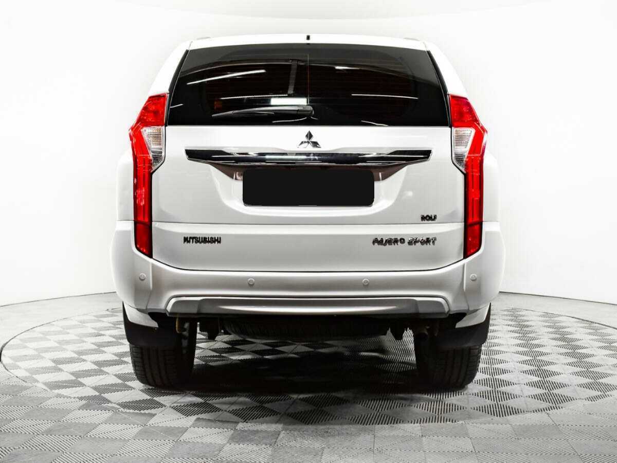 Купить Mitsubishi Pajero Sport, 2017, 127 467 км.. Фото: #5
