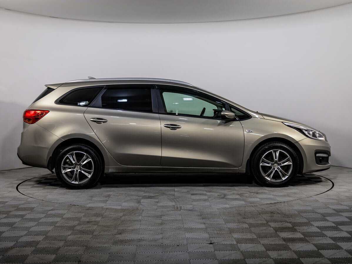 Купить Kia Ceed, 2017, 105 293 км.. Фото: #2