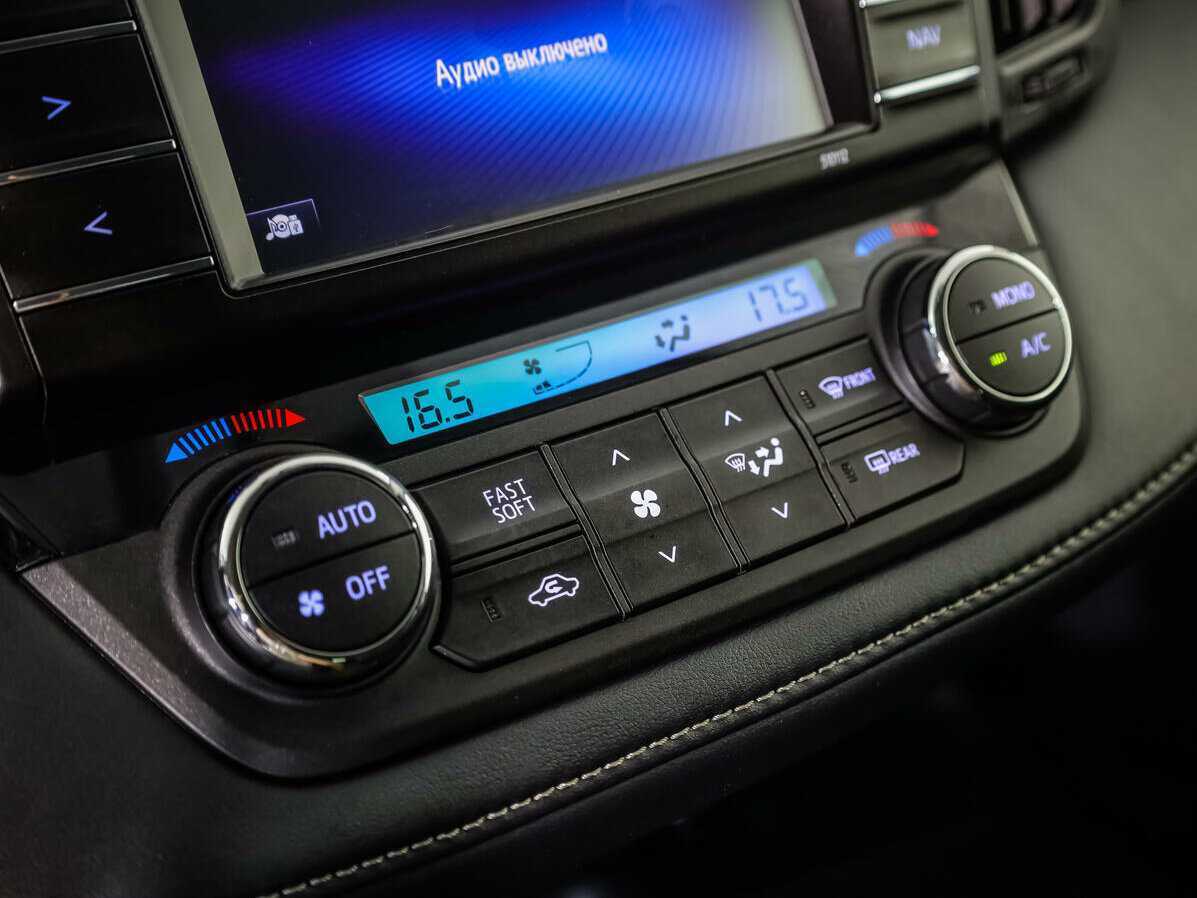 Купить Toyota RAV4, 2015, 108 320 км.. Фото: #13