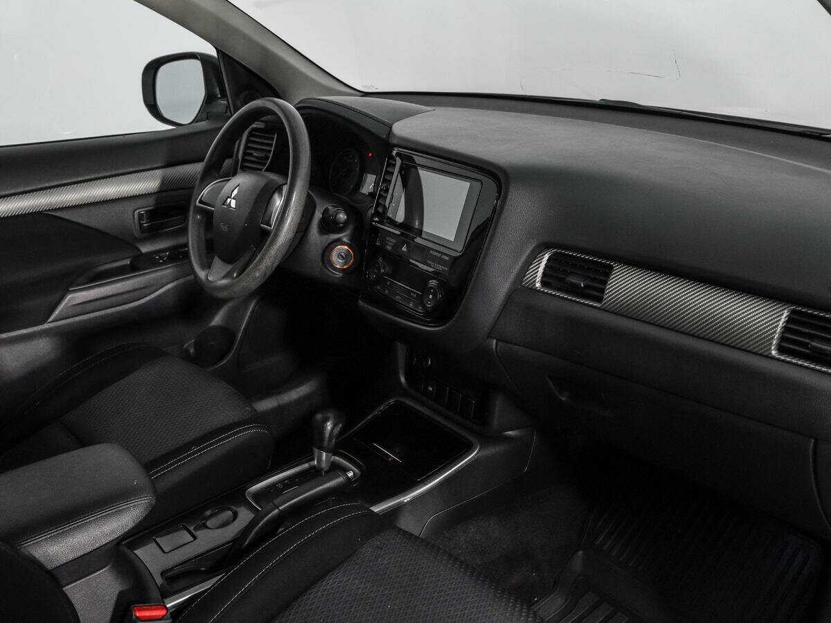 Купить Mitsubishi Outlander, 2018, 55 538 км.. Фото: #10