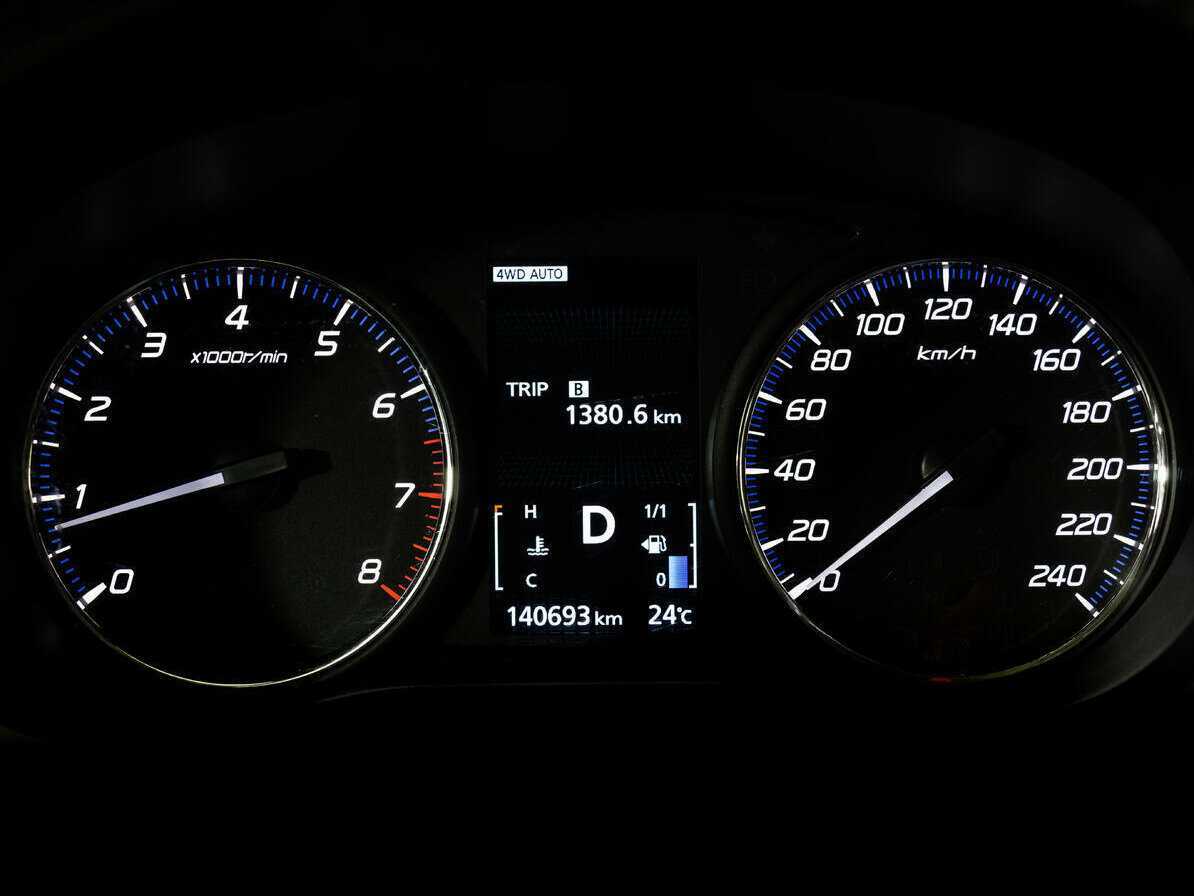 Купить Mitsubishi Outlander, 2017, 140 611 км.. Фото: #17