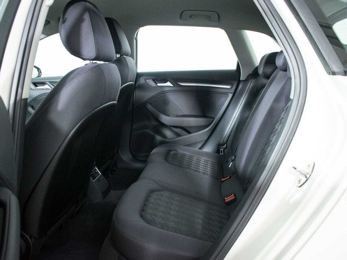 Купить Audi A3, 2013, 44 743 км.. Фото: #9