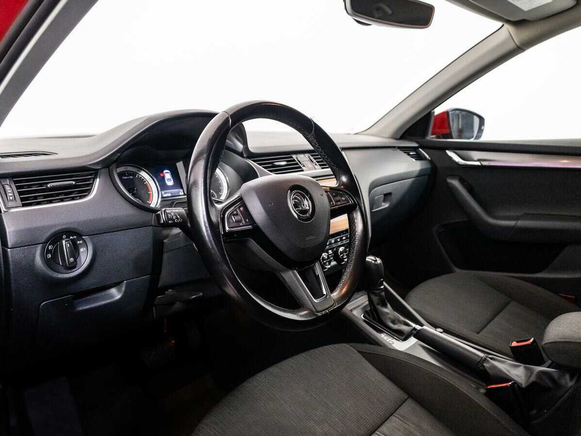 Купить Шкода Октавия, 2017, 124 734 км.. Фото: #9