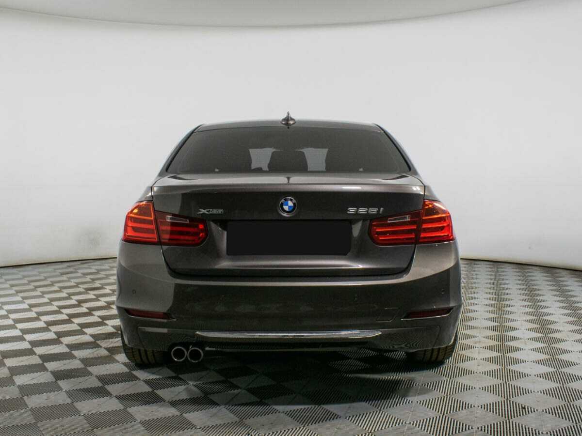 Купить BMW 3 серии, 2013, 176 775 км.. Фото: #5