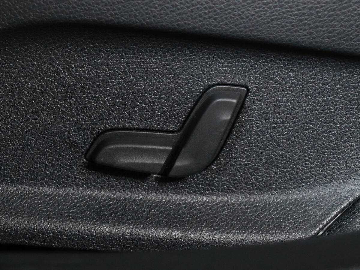 Купить Mercedes-Benz C-Класс, 2017, 88 379 км.. Фото: #11