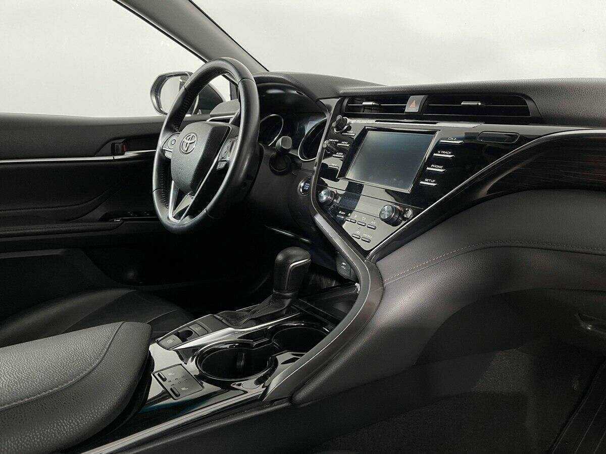 Купить Toyota Camry, 2019, 89 731 км.. Фото: #6