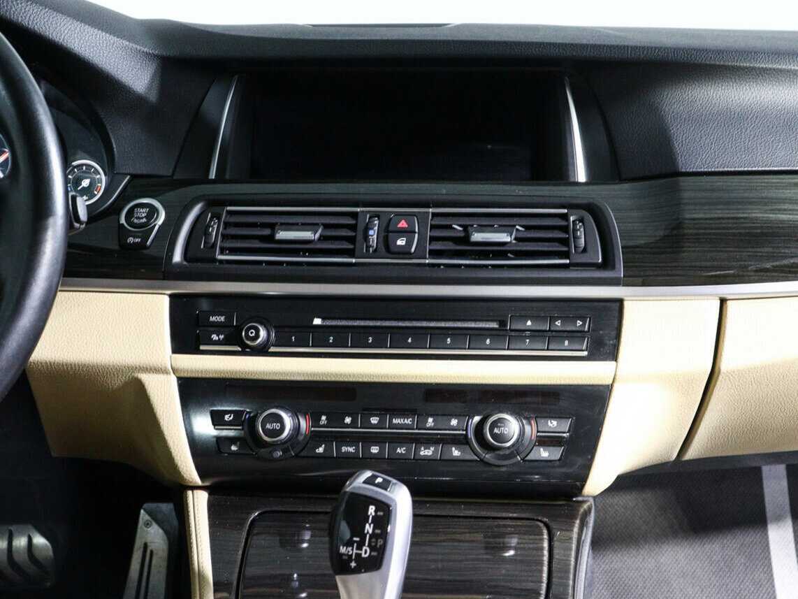 Купить BMW 5 серии, 2016, 143 837 км.. Фото: #12