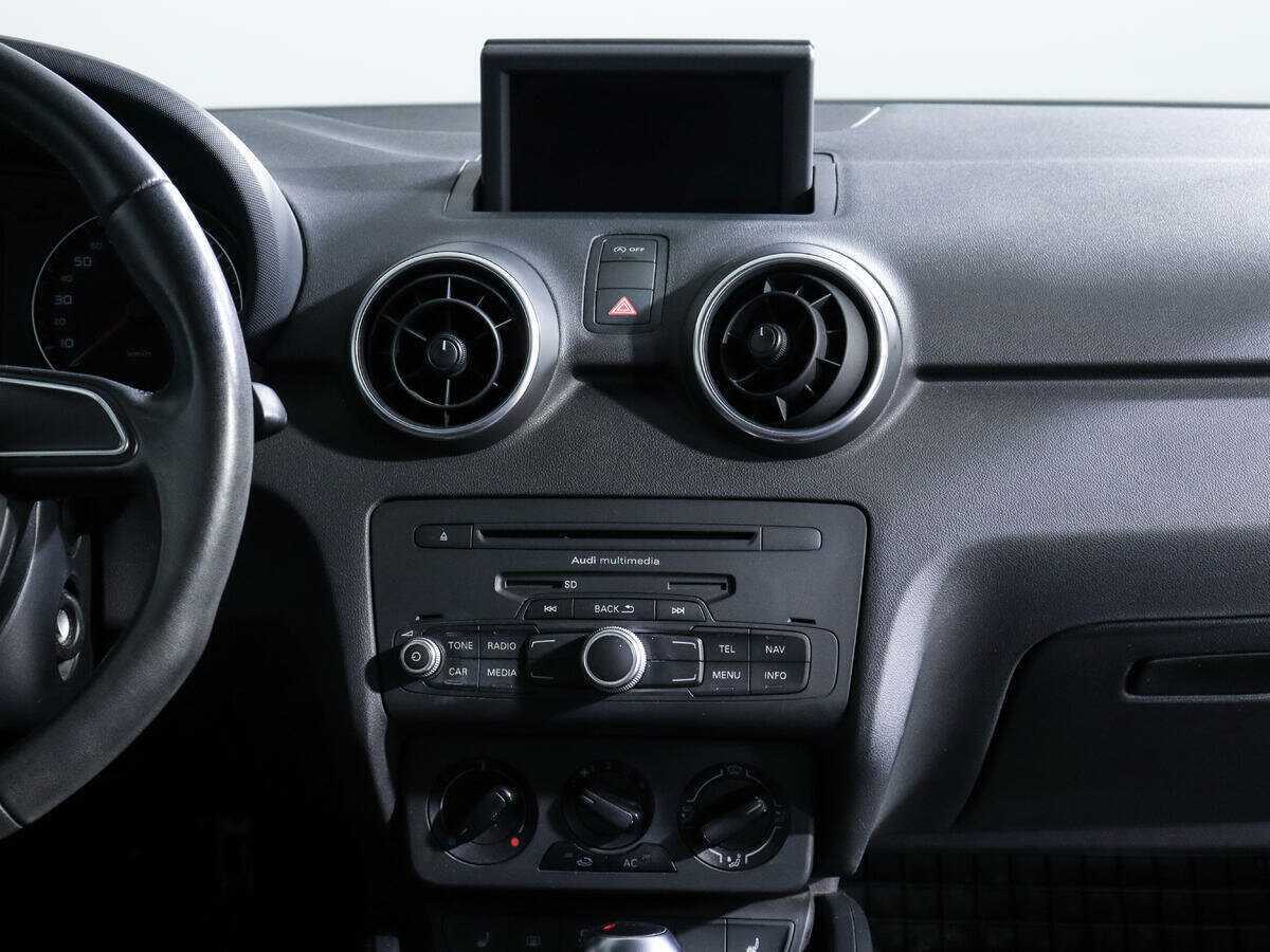 Купить Audi A1, 2013, 66 870 км.. Фото: #12