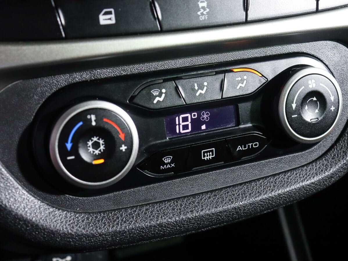 Купить Lada (ВАЗ) Vesta, 2019, 92 000 км.. Фото: #12