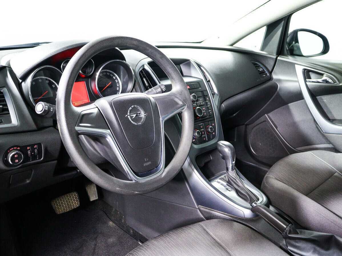 Купить Opel Astra, 2012, 47 270 км.. Фото: #13