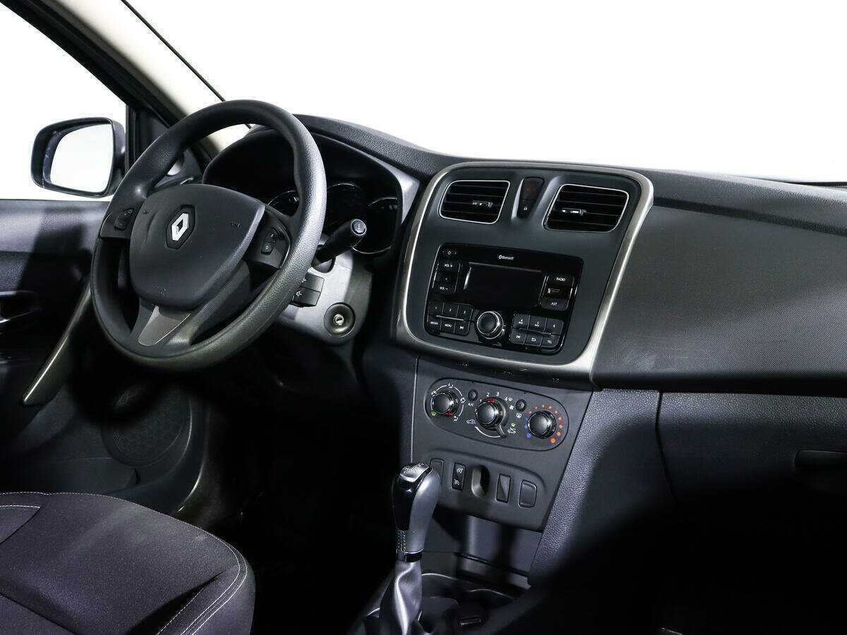 Купить Renault Logan, 2017, 68 755 км.. Фото: #8