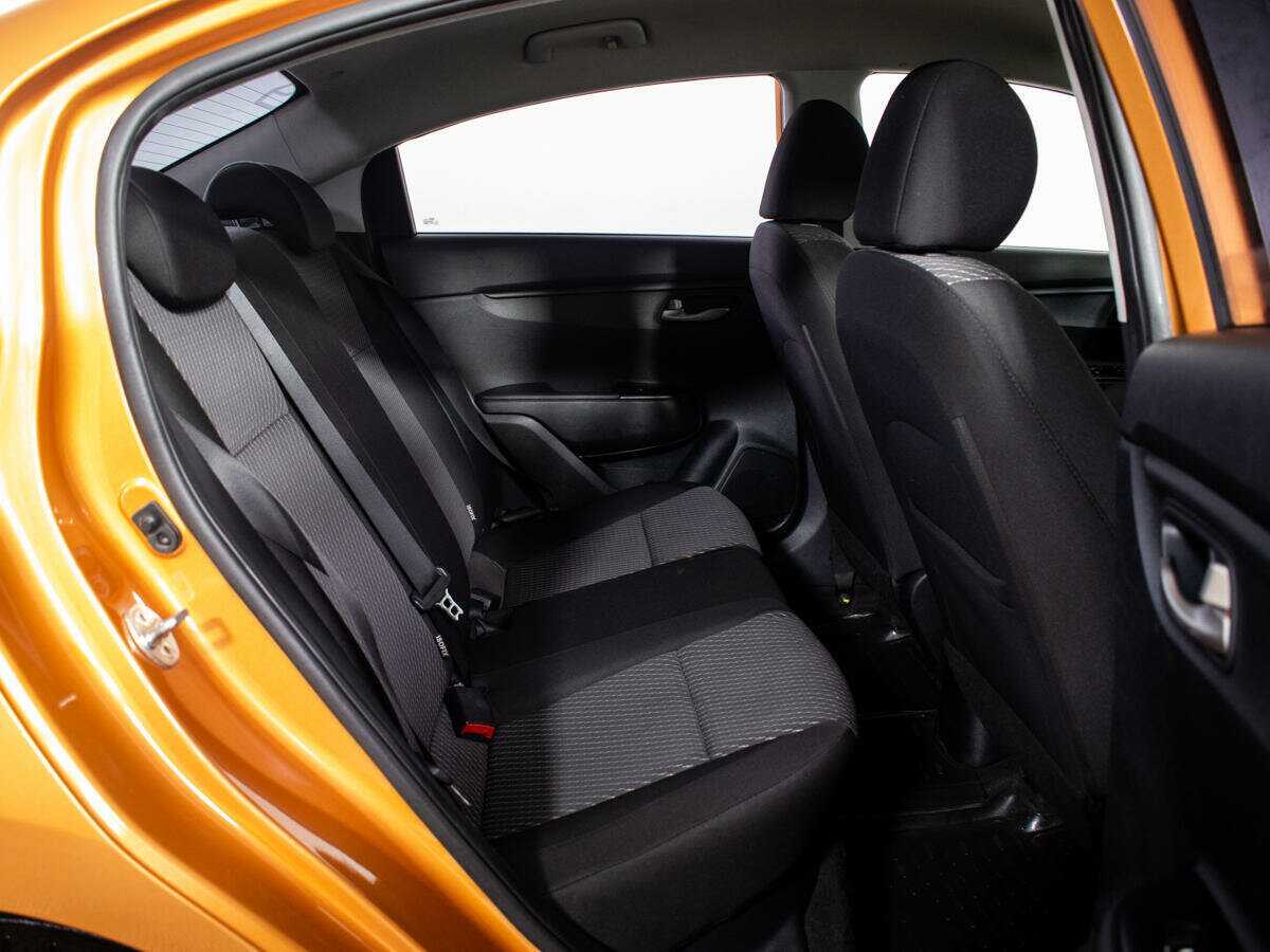 Купить Kia Rio, 2017, 136 760 км.. Фото: #7