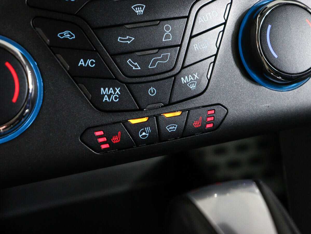 Купить Ford Mondeo, 2016, 106 889 км.. Фото: #11