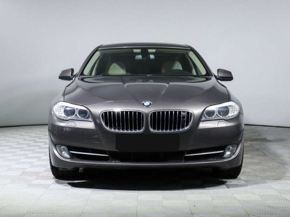 Купить BMW 5 серии, 2012, 116 498 км.. Фото: #1