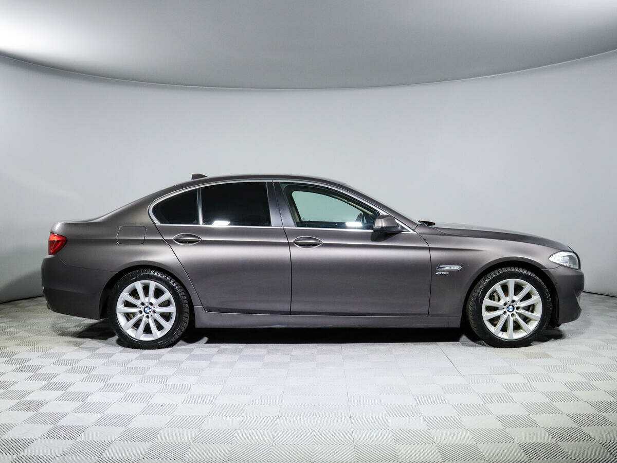 Купить BMW 5 серии, 2012, 116 498 км.. Фото: #3