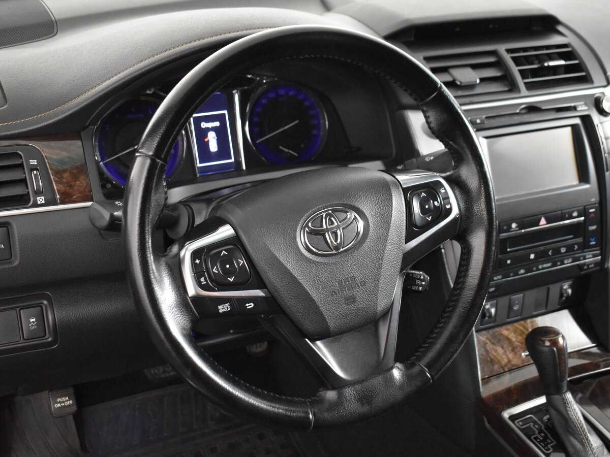 Купить Toyota Camry, 2017, 208 000 км.. Фото: #10