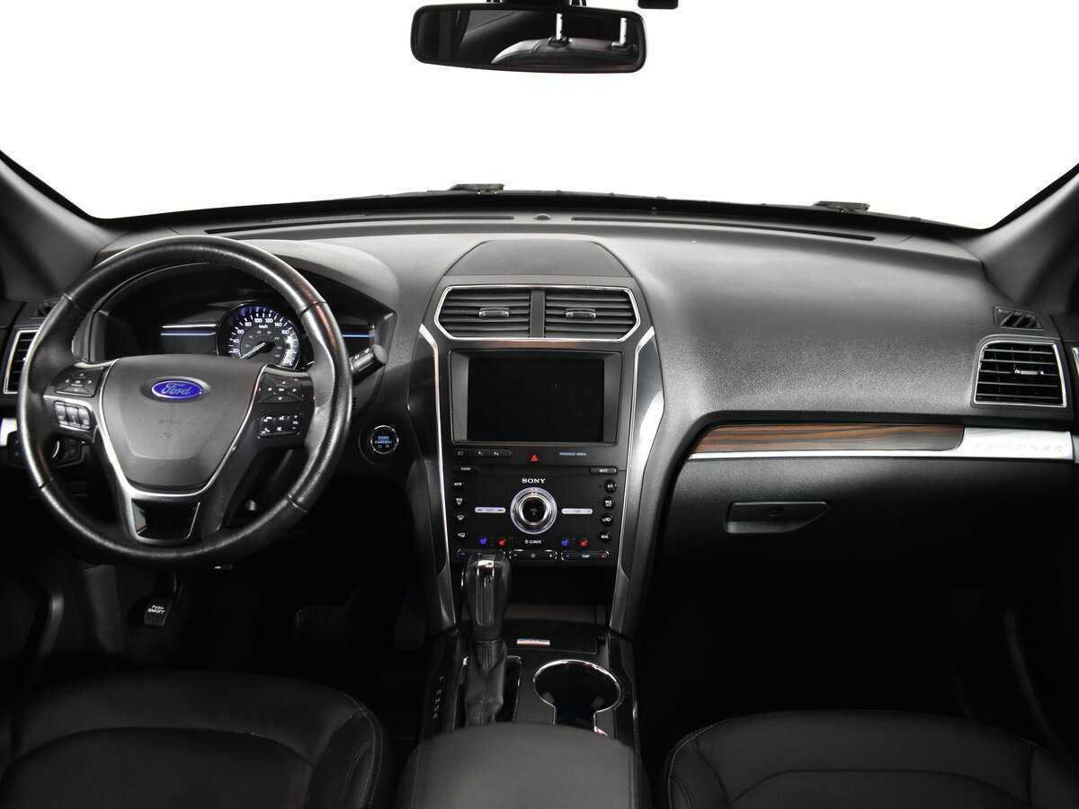Купить Ford Explorer, 2018, 146 851 км.. Фото: #15