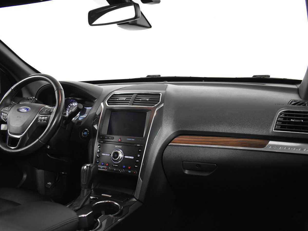 Купить Ford Explorer, 2018, 146 851 км.. Фото: #16