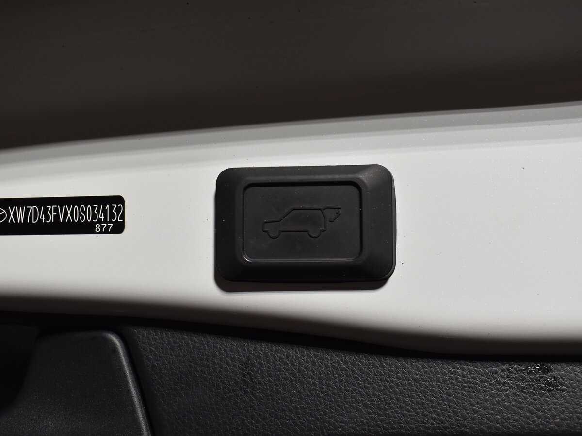 Купить Toyota RAV4, 2021, 120 000 км.. Фото: #6