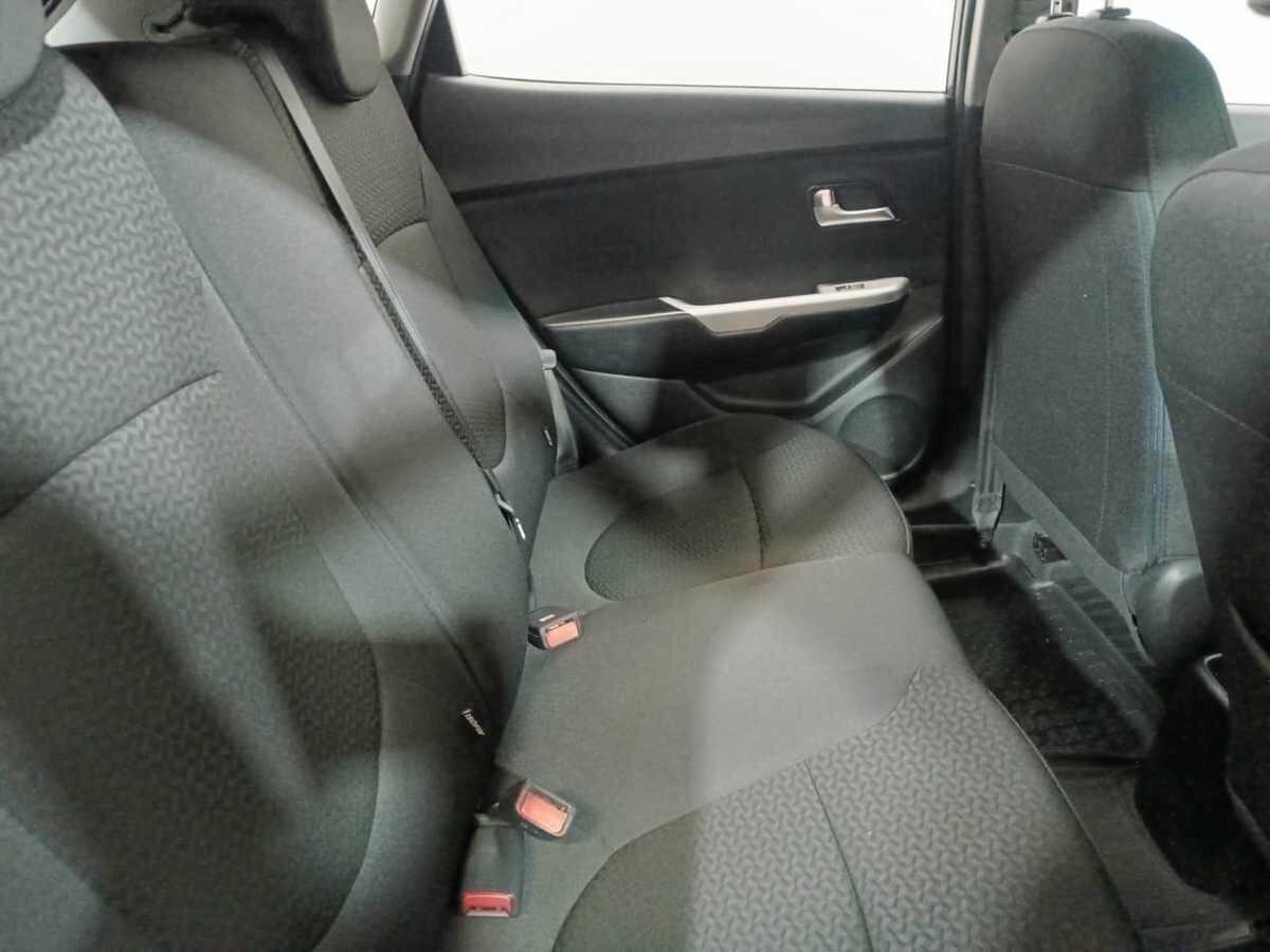 Купить Kia Rio, 2015, 231 362 км.. Фото: #10