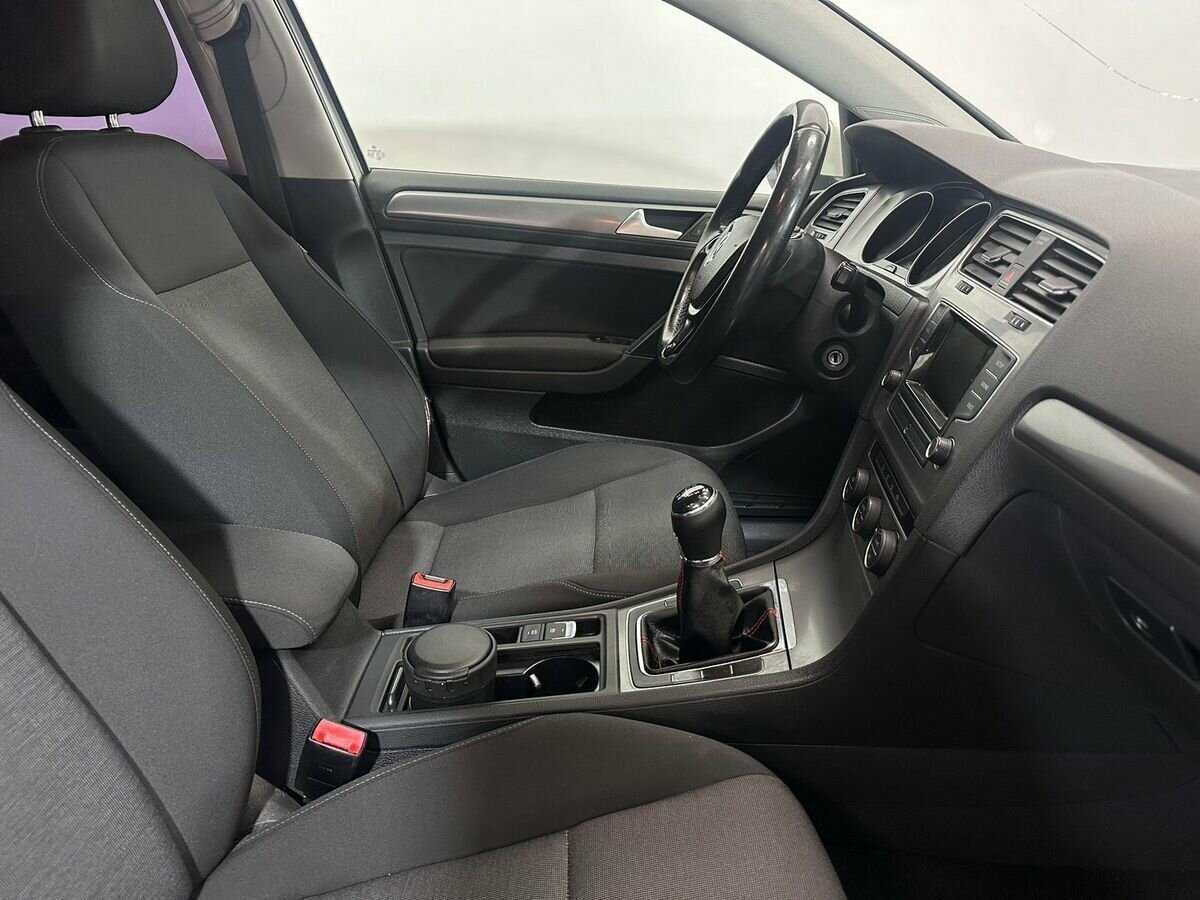 Купить Volkswagen Golf, 2013, 141 253 км.. Фото: #9
