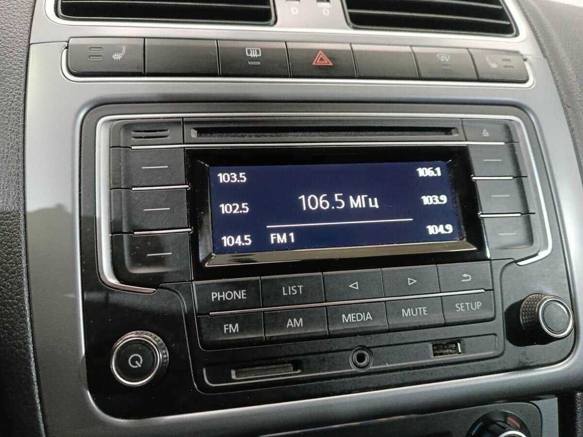 Купить Volkswagen Polo, 2016, 125 239 км.. Фото: #12