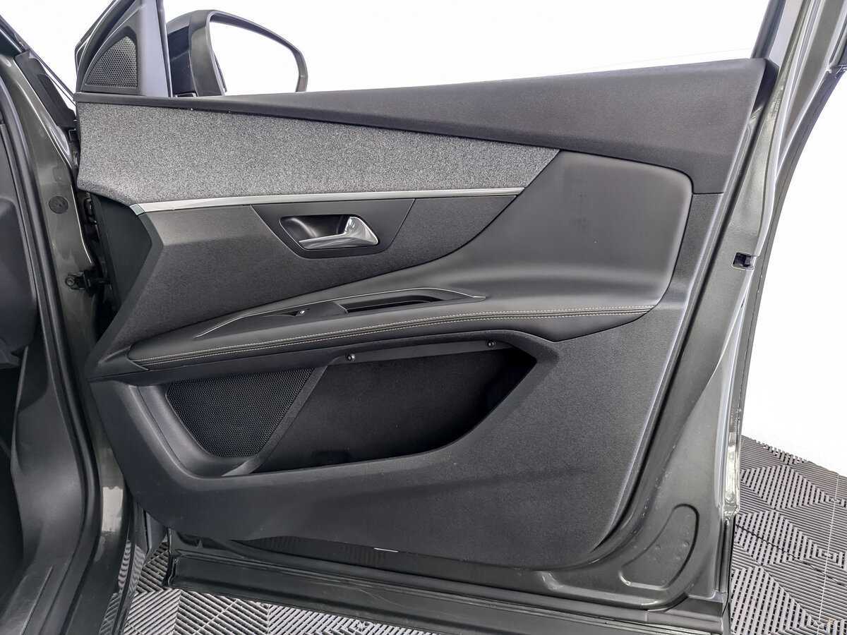 Купить Peugeot 3008, 2018, 106 782 км.. Фото: #19