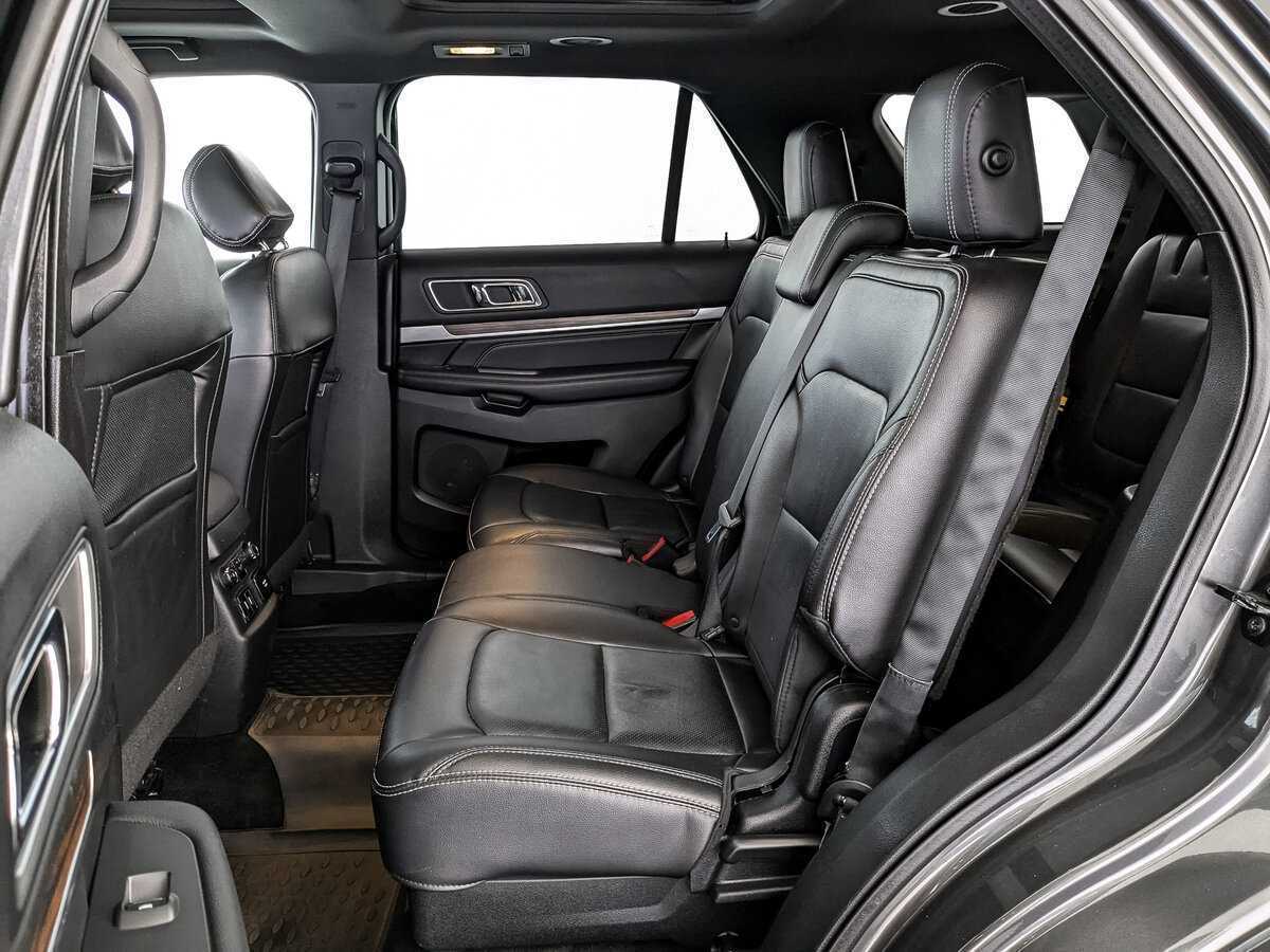 Купить Ford Explorer, 2017, 118 800 км.. Фото: #12