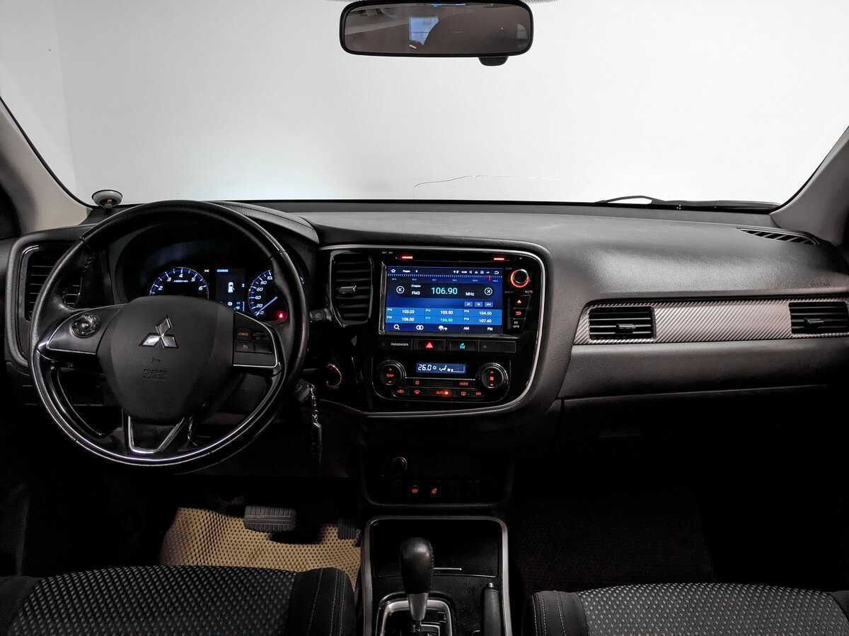 Купить Mitsubishi Outlander, 2017, 129 844 км.. Фото: #11