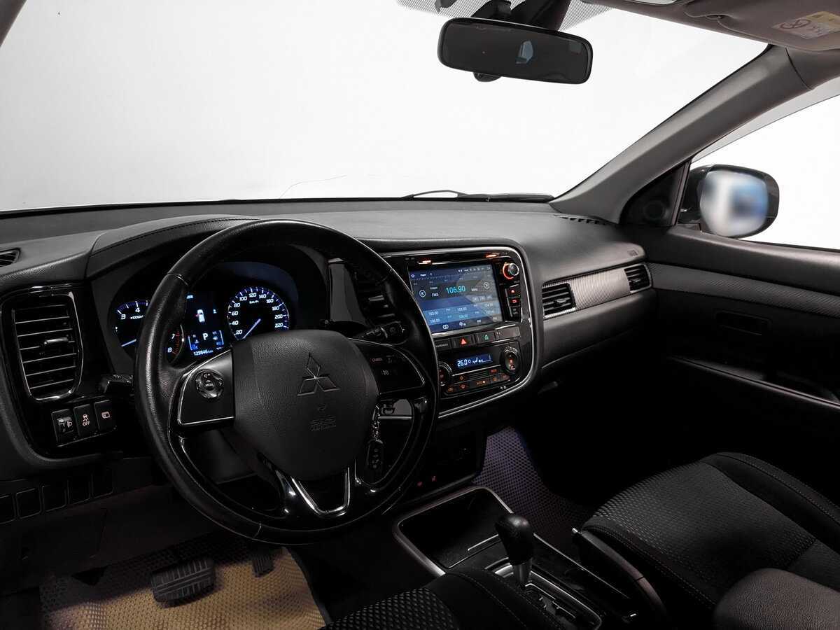 Купить Mitsubishi Outlander, 2017, 129 844 км.. Фото: #17