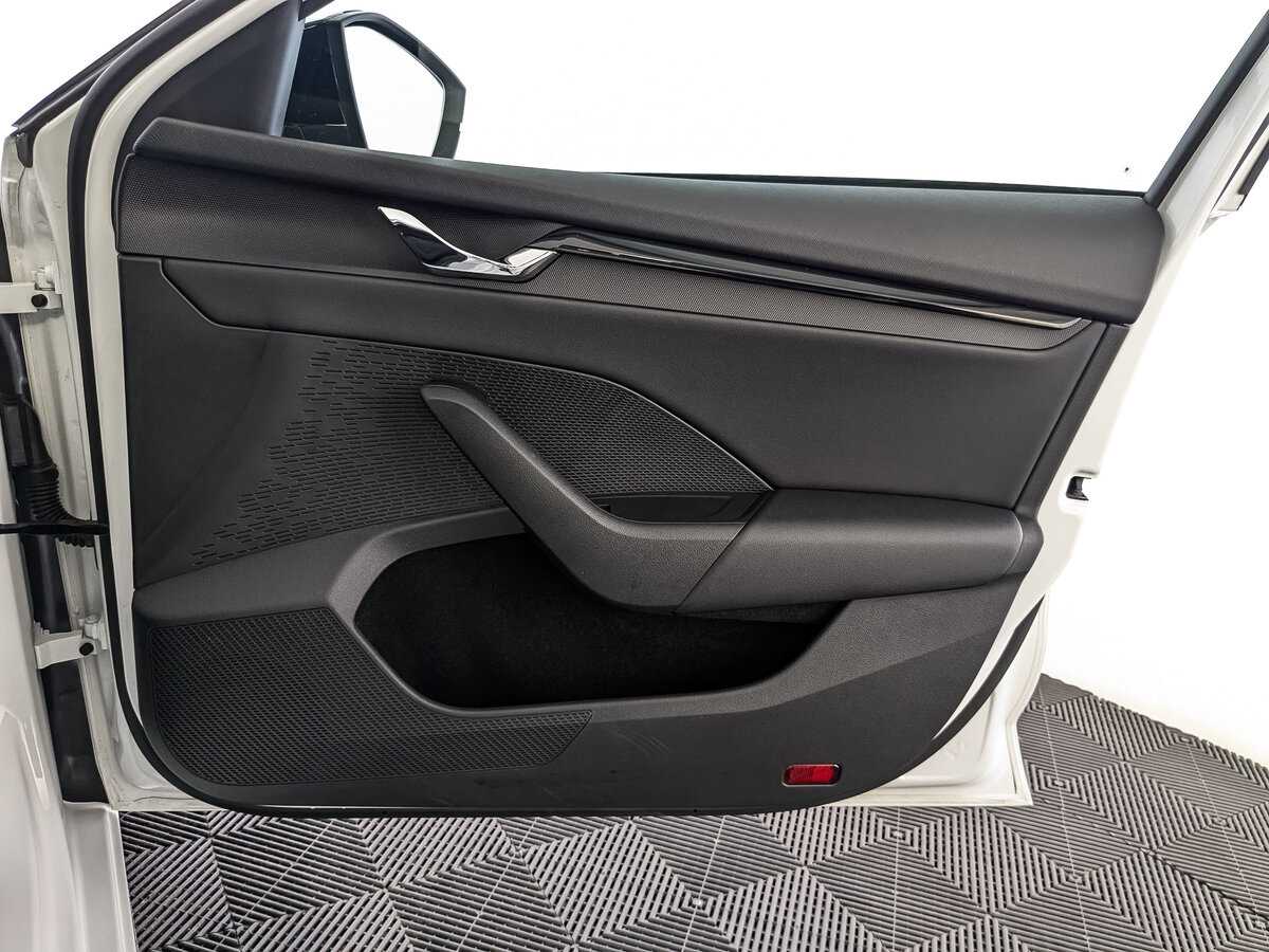 Купить Skoda Octavia, 2021, 50 236 км.. Фото: #16