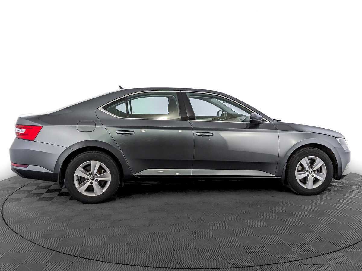 Купить Skoda Superb, 2018, 52 984 км.. Фото: #3