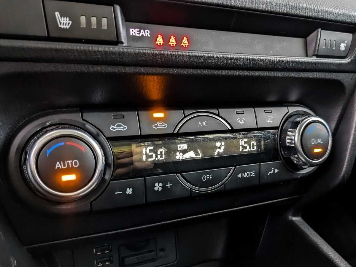 Купить Mazda 3, 2015, 103 838 км.. Фото: #20