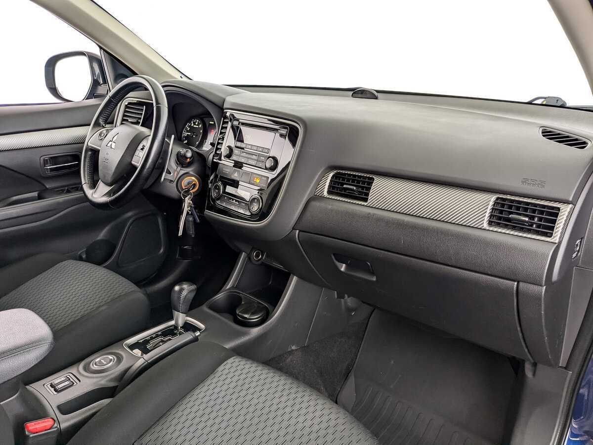Купить Mitsubishi Outlander, 2014, 129 909 км.. Фото: #8