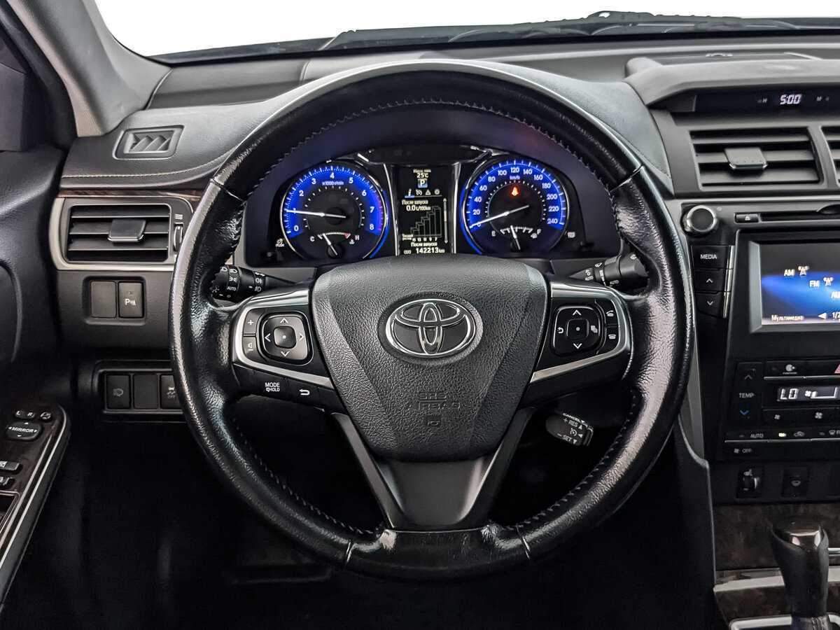 Купить Toyota Camry, 2016, 142 208 км.. Фото: #17