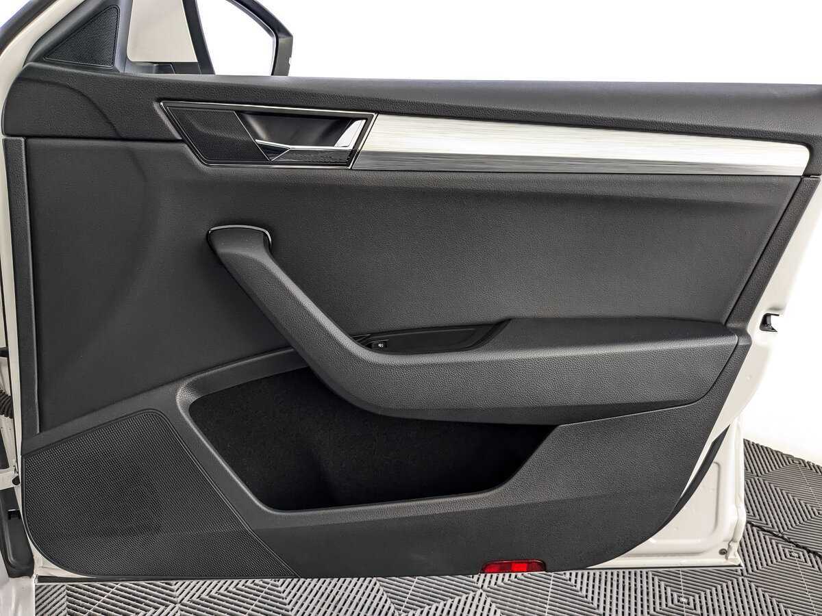Купить Skoda Superb, 2021, 103 656 км.. Фото: #20