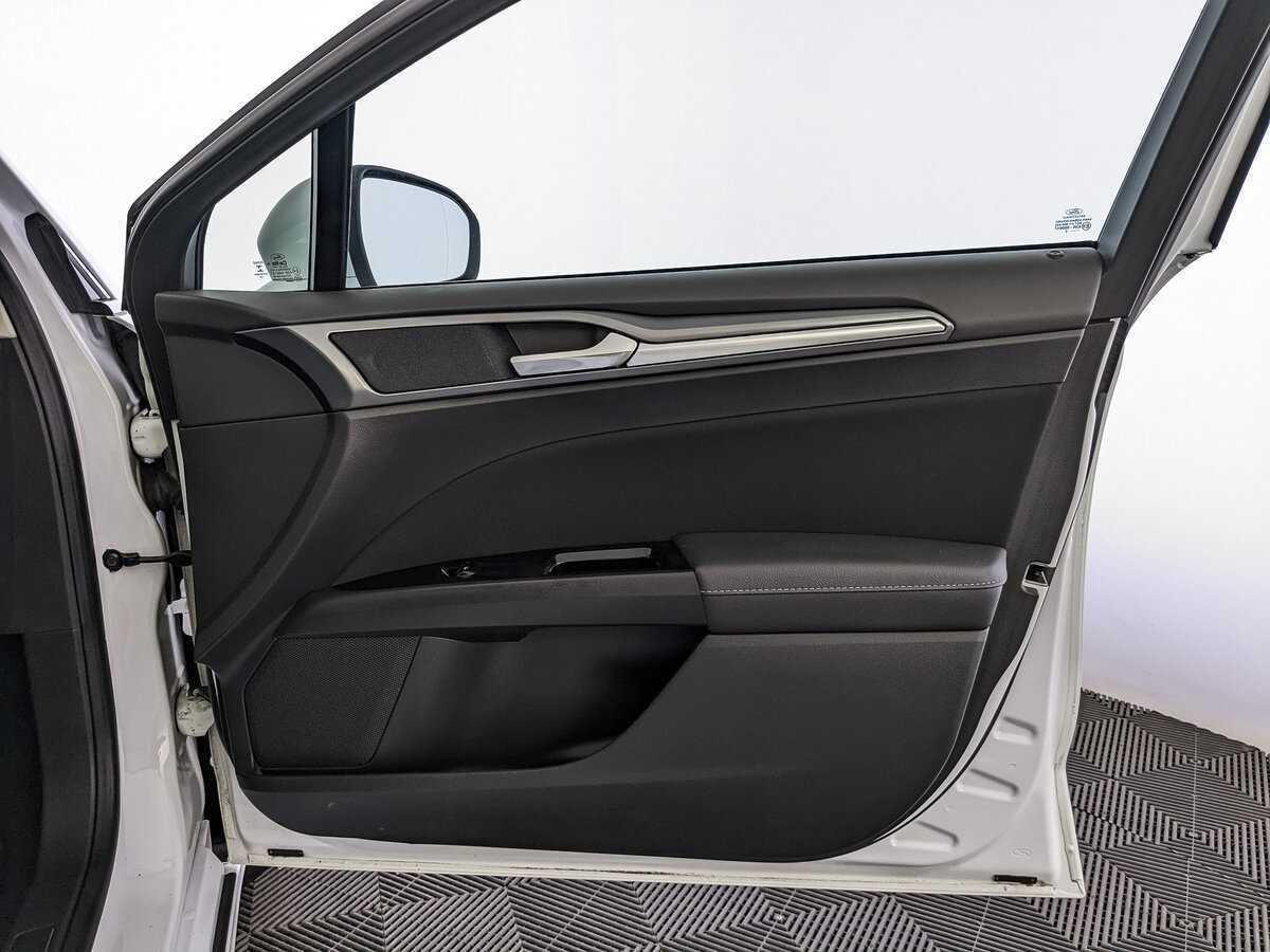 Купить Ford Mondeo, 2016, 91 513 км.. Фото: #18